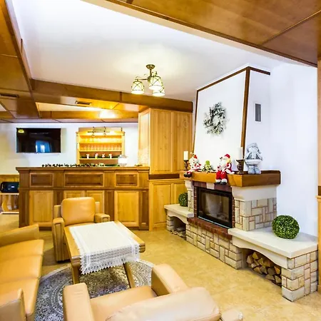 Atava Family House Jaremcze