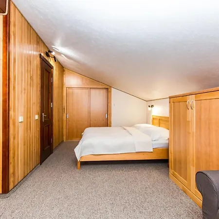 Atava Family House * ヤレムチャ