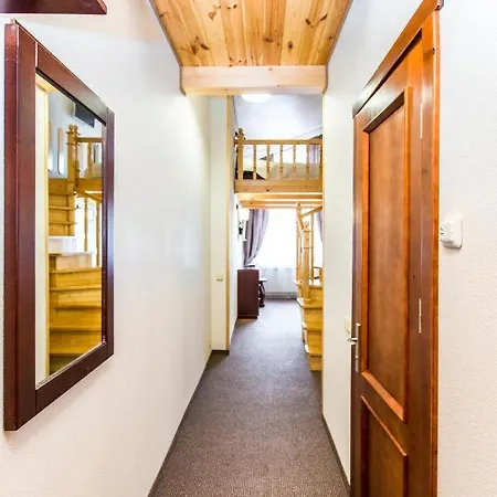 Отель Atava Family House Яремча