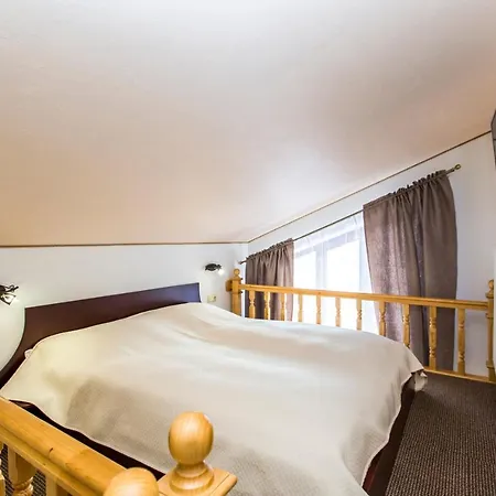 Hotel Atava Family House *