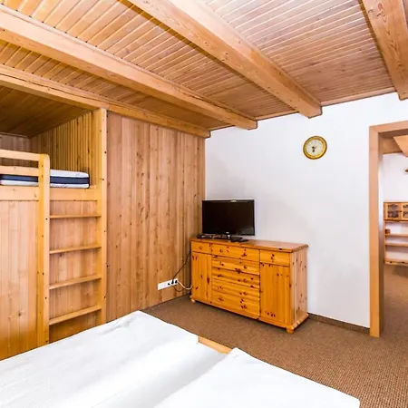 ホテル Atava Family House ヤレムチャ