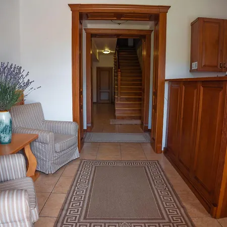 Atava Family House Hotel *