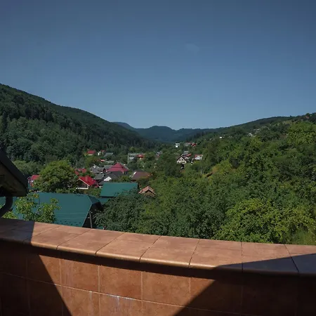 Atava Family House Jaremcze