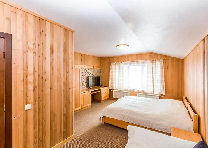 Atava Family House *