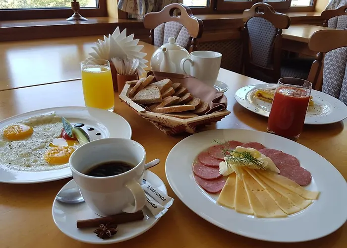 ホテル Atava Family House *