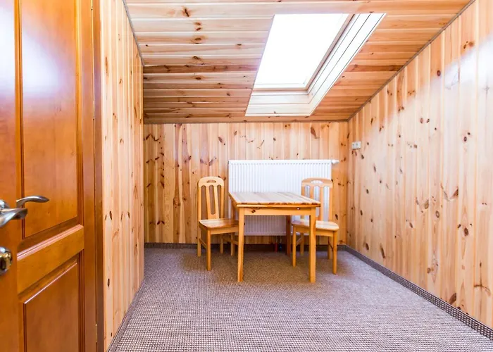 Hotell Atava Family House Jaremtje