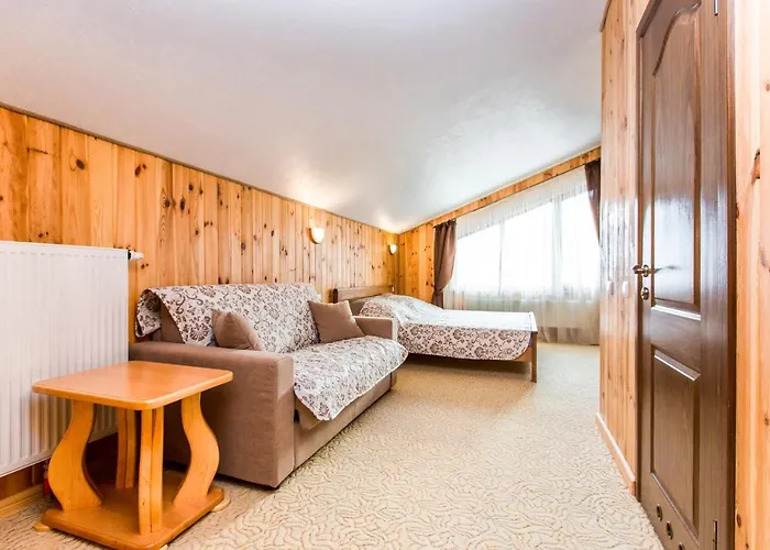 Atava Family House Hotell Jaremtje