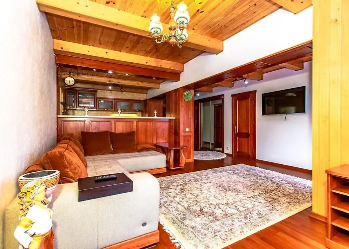 Atava Family House *