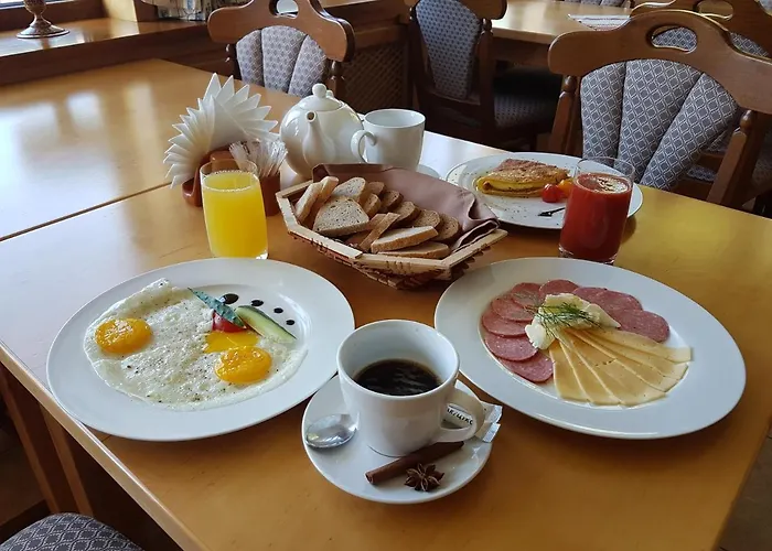 Atava Family House Hotell Jaremtje