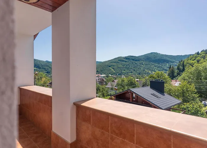 Hotell Atava Family House Jaremtje